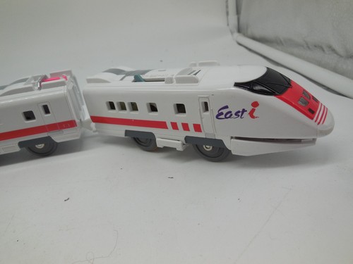 DD2 TOMY Tomica Plarail E926 Series East Eye East-I, Motorized Light Works Great - Picture 4 of 5