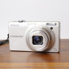 Nikon Coolpix S6000 Digital Camera 7X Zoom 14.2 MP Tested BAD LENS FOR PARTS