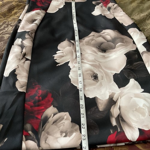 Calvin Klein Black Red Ivory Floral Zip Sleeveless Pencil Sheath Dress Zip Sz 10 - Picture 12 of 21