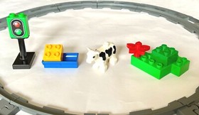 LEGO Duplo 3771 Train Starter Set,Tracks,Train Car, Figures,Station-100%Complete