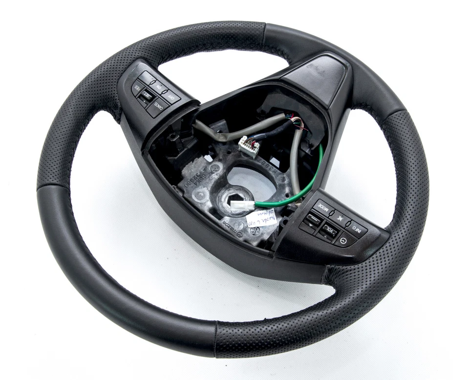 Lenkrad beziehen mit Leder für Mazda 3 II JAHR 2010 NEU LEDER - Bild 4 von 4