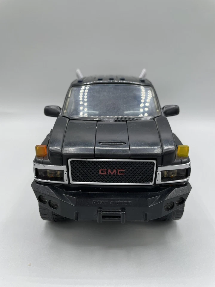 Authentic Hasbro Transformers Dark Of The Moon Leader Ironhide Complete - Image 3 of 4