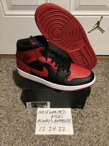 DS 2020 Nike Air Jordan Retro 1 Mid Banned Bred Men’s Sz 11!!! - Picture 4 of 10