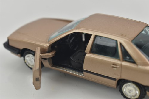 Conrad Art Audi 100 Gold 1:43 Scale #1022 Diecast Car - Picture 8 of 10