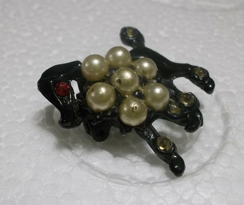 Antiguo broche caniche negro pedrería rojo ojo blanco imitación perlas prendedor perro - Imagen 16 de 16