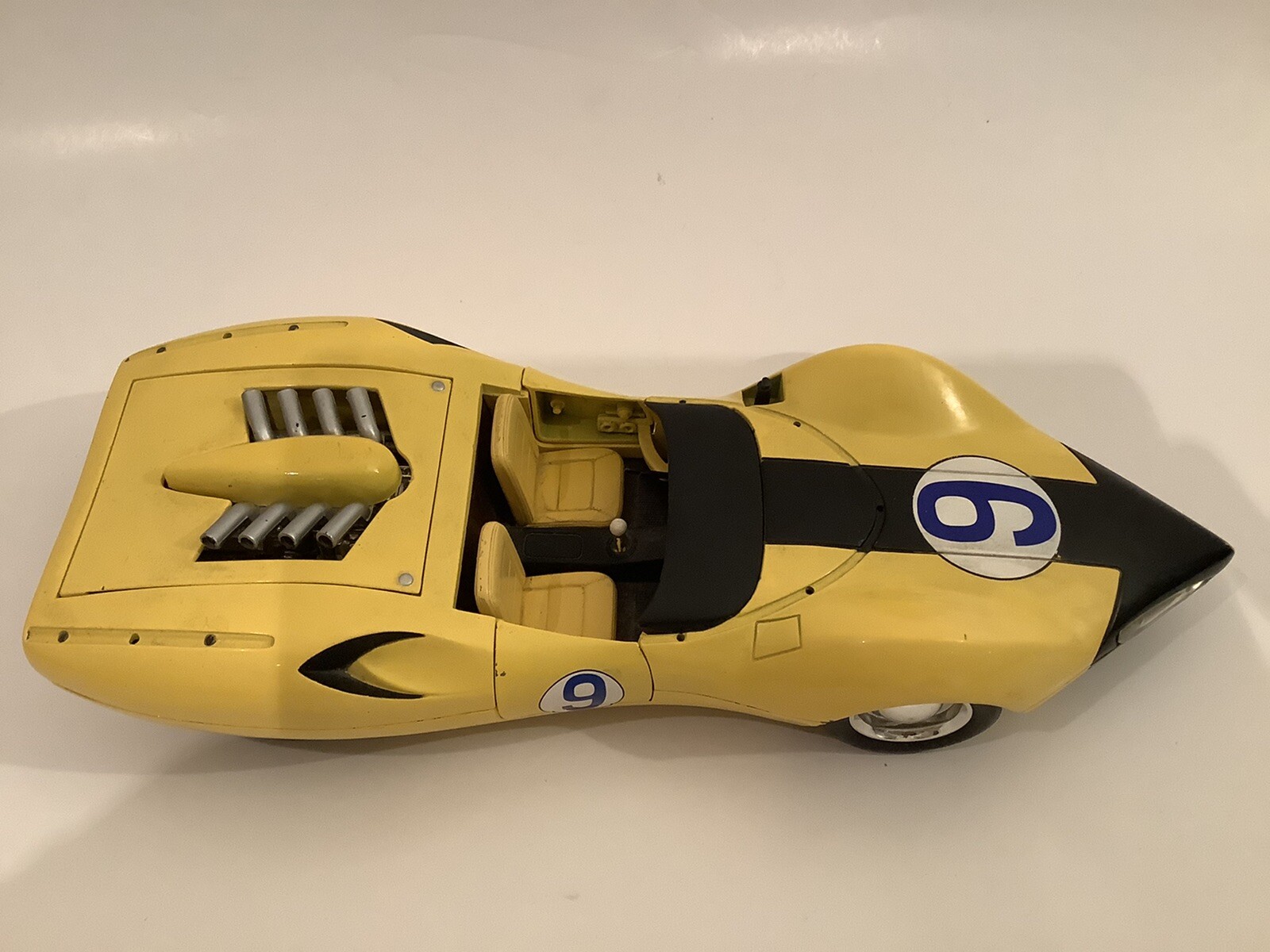 Picture 2 of 11