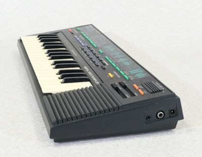 Yamaha VSS-30 PortaSound Digital Voice Sampler Vintage Yamaha VSS-30 PortaSound Digital Voice Sampler Vintage