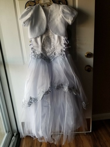 Vestido de primera comunion con la virgen de Guadalupe color blanco - Picture 7 of 7