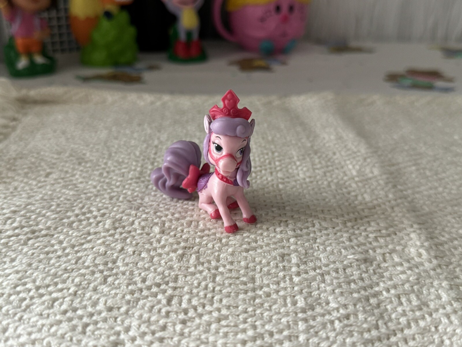 Picture 4 of 16