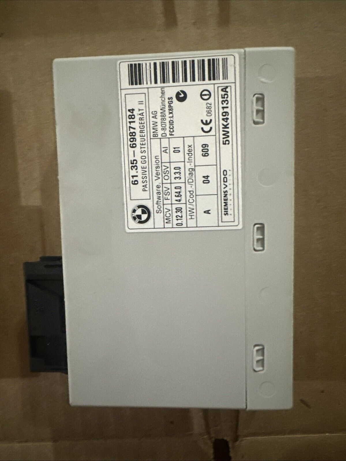 Picture 2 of 8