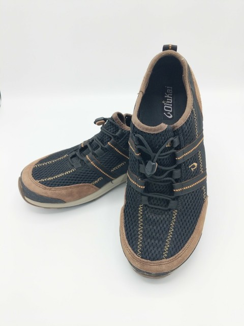 hawaiian beach shoes