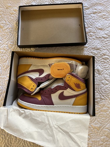 Nike Air Jordan 1 Retro High OG Brotherhood (GS) Youth shoes 575441-706 In hand