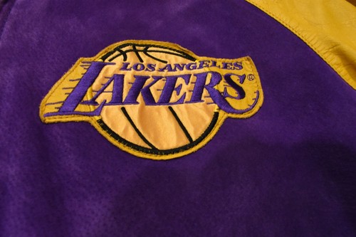Vintage 80s Los Angeles Lakers Leather Jacket City Player Logo Zip Varsity Patch - Picture 2 of 10