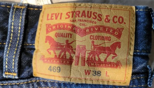 Levi's 469 Men's Loose Shorts Size 38 Blue Denim Zip 5-Pocket Dark Wash - Picture 8 of 10