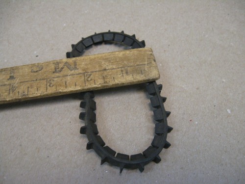 Vtg Gilbert Erector Metal Red Box Set Constructioneer ? 2 Rubber Tracks Unknown - Picture 13 of 14