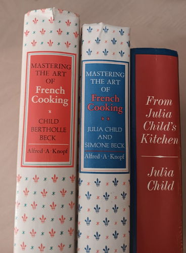 Mastering The Art Of French Cooking Vol 1 & 2(1st Ed) From Julie Child's Kitchen - Picture 6 of 12