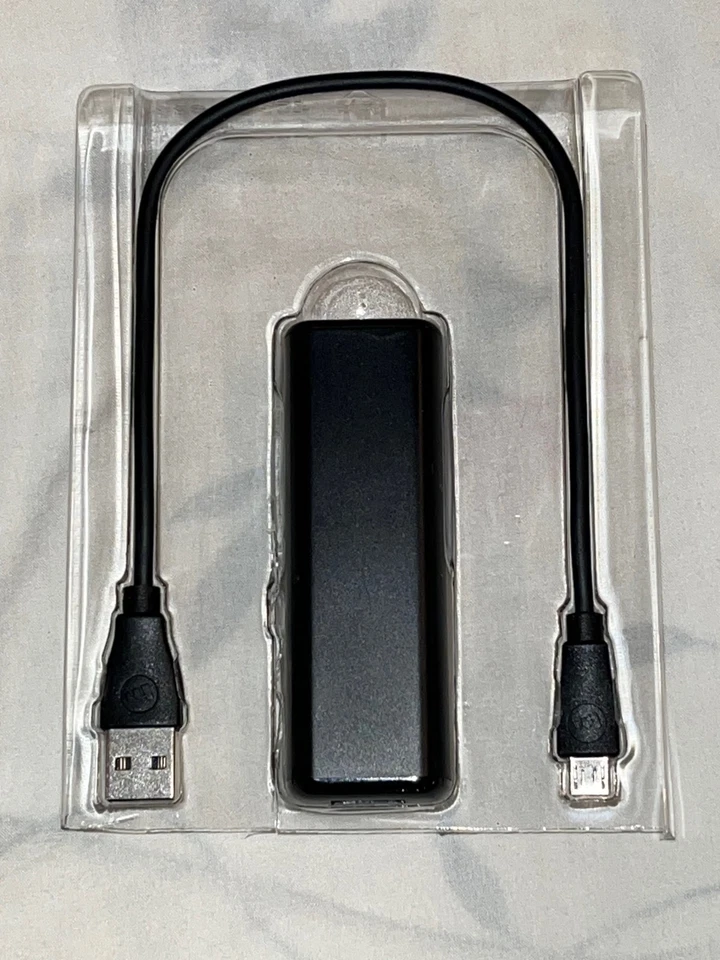 NEW Mophie Power Boost Mini 2,600 mAh Portable USB Charger, FREE SHIPPING - Image 2 of 3