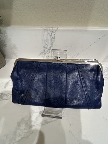 HOBO INTERNATIONAL~LAUREN~Leder Clutch Doppelrahmen Geldbörse blau Leder