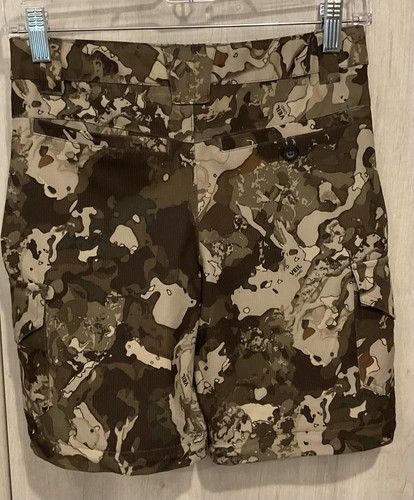 Magellan Outdoors Boys Camo Shorts Size M (ZIP On Pants Legs Missing) - Picture 4 of 11