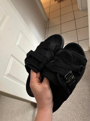 Draco slides Size 11-12 & Nike Air Jordan 1Men'sSz 7 Y Women's Sz 8.5 ShadowGray