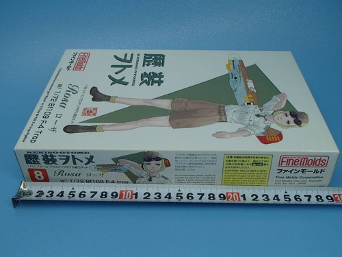 Finemold Rekusou Otomme Serie 1/35 Rosa con 1/72 Bf109 F-4 trop HC8 - Imagen 3 de 9