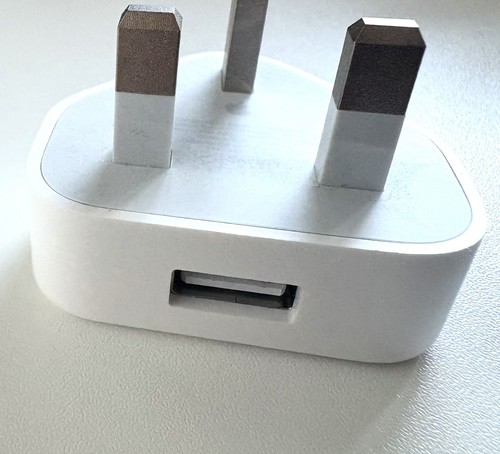 Genuine Apple 5W USB Charger Adapter Plug UK iPhone / iPad / Watch A2128 - Picture 2 of 2