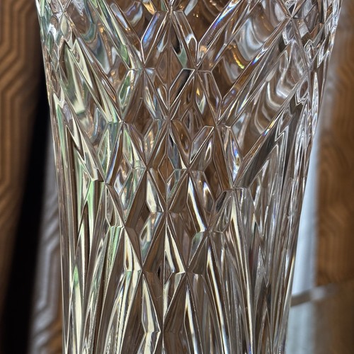 Marquis by Waterford “Maximilion”Hand Cut Lead Crystal 12” Vase - Picture 13 of 19