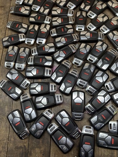 LOT OF 112 AUDI SMART KEYS OEM LOCKSMITH SPECIAL - Picture 6 of 14