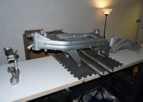 SUPER-MONO RACE BIKE, one of 3 ever built by MONDIAL, fully restored, not Ducati - Picture 10 of 12