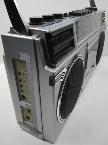 ** Vintage Sanyo M9927K 4 Band Stereo Cassette Recorder Player Tested Working! - Picture 4 of 8