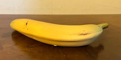 Penkridge Cerámica Tromp L'Oeil Porcelana Fruta Plátano Escultura Inglaterra - Imagen 7 de 10