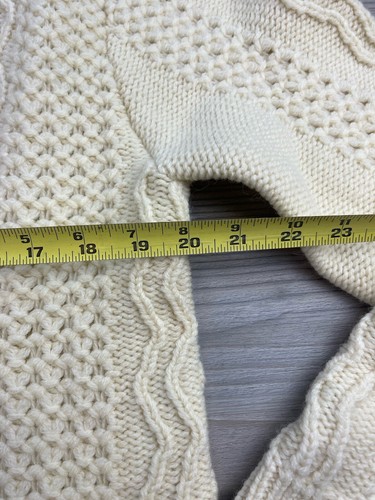 Diplomat Women's Ivory 100% Virgin Wool Knit Cardigan Sweater Size M - Picture 9 of 10