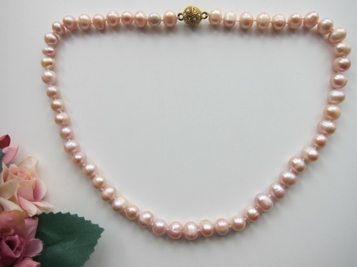 Akoya Cultured Pearl Necklace. Blue, Green, Pink or Purple \Lavender. - Picture 23 of 31