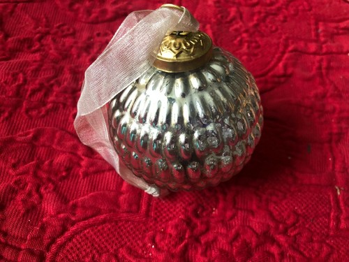 (6) Kugel Vintage Stil SILBER Quecksilber Glas ORNAMENTE GERIPPTES DESIGN - Neu in OVP - Bild 4 von 4