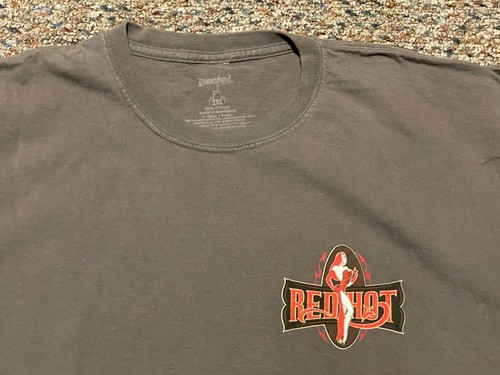 JESSICA RABBIT "Red Hot" DISNEYLAND t-shirt Adult 2XL Walt Disney very rare HTF - Picture 9 of 12