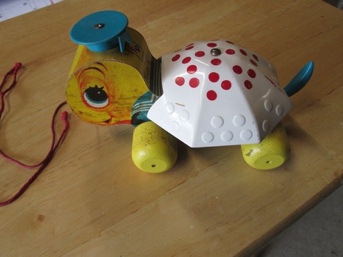 Vintage Fisher Price Pull Toy Turtle 496 Tiny Tim. Wooden Wheels. - Picture 2 of 7