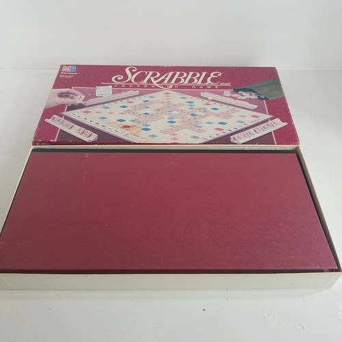 Vintage 1989 Milton Bradley Scrabble Crossword Game - Picture 4 of 10