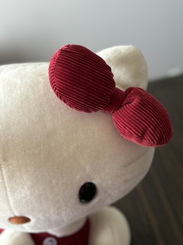 Hello Kitty groß 17" x 15" breit Sanrio Nakajima Plüsch Cord Overall & Schleife - Bild 18 von 20