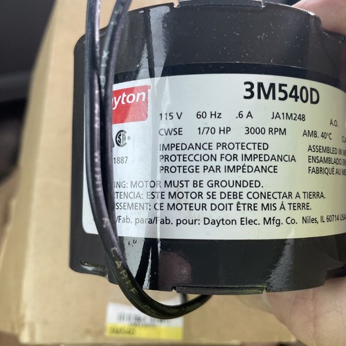Dayton 3M540D Shaded Pole Motor 1/70HP 3000 Rpm 115V OPAO Enclosure 1/4x2 shaft - Picture 4 of 11
