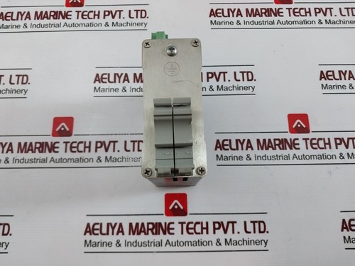 N-Tron 105TX-POE Industrial Ethernet Switch 45-49VDC 1.6A - Picture 2 of 7