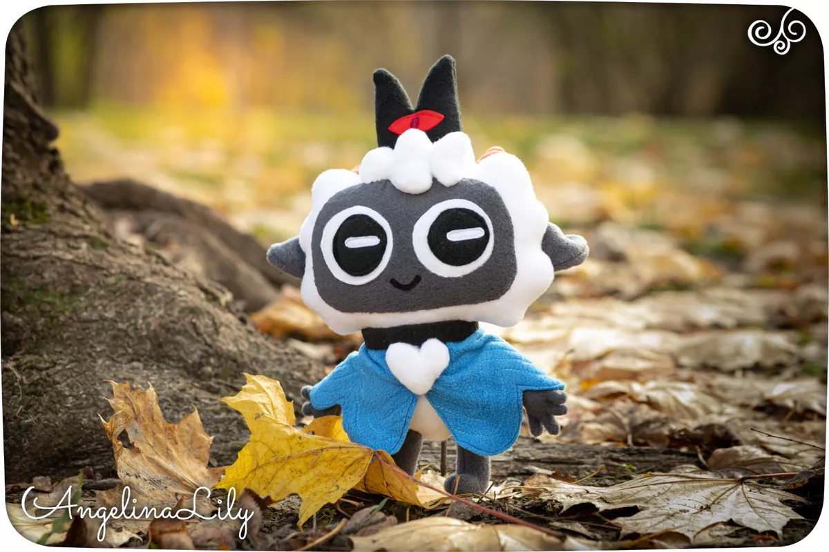 Cult of the Lamb Plushie Lamb