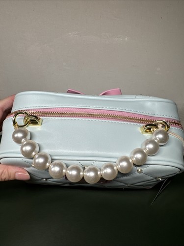 Loungefly Disney Princess Cinderella Pearl Crossbody Handbag NWT - Picture 4 of 16