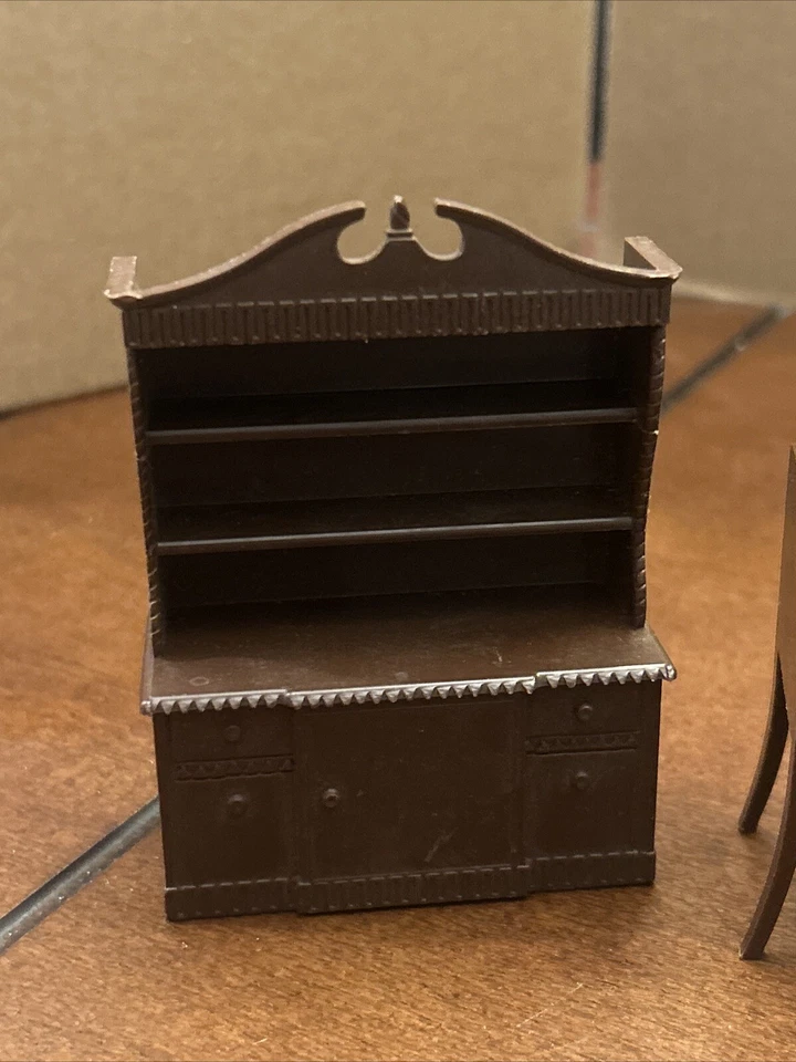 Renwal Brand Dollhouse Furniture Plastic  Vintage Lot Of 13 Pieces - Image 4 of 4