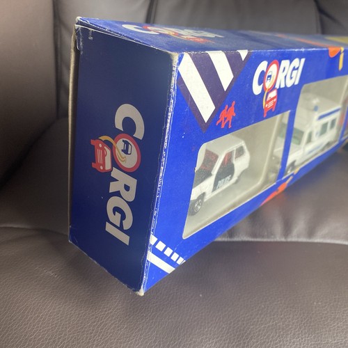 Juego de intervención vintage Corgi C63 1986 Renault 5 hecho en GB EN MUY BUENA CONDICIÓN AW803 - Imagen 5 de 9