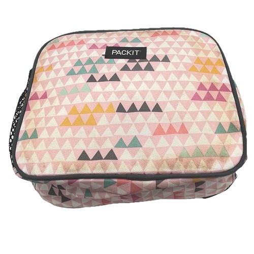 PackIt Freezable Classic Lunch Box 10 x 8 x 2 Pink Triangles Handle Zipper - Picture 2 of 13