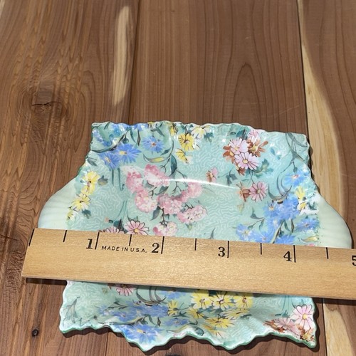 Shelley Melody Chintz Handled Dish - Picture 5 of 6