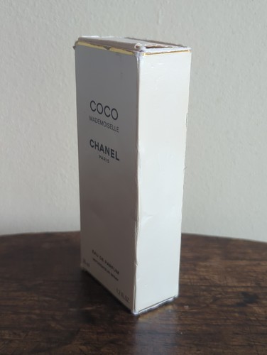 Chanel Coco Mademoiselle Eau De Parfum 35ml 1.2 FL.OZ + Original Box - Picture 6 of 10