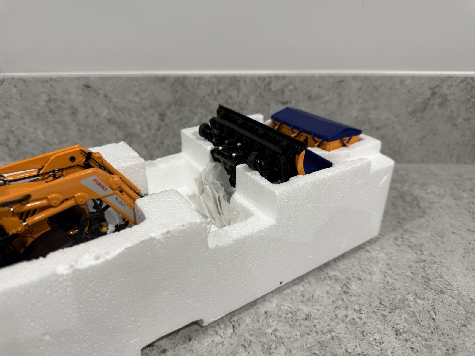 Picture 5 of 7