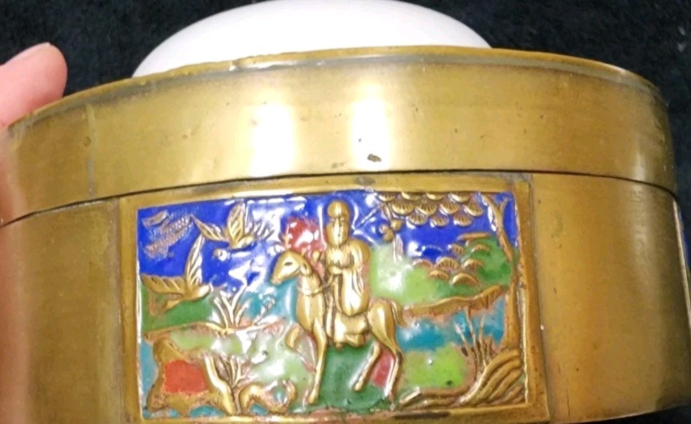 Picture 6 of 24