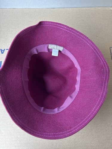 Nordstrom 100% Rabbit Hair Wool Hat – Made in Italy – Magenta Cloche with Bow - Picture 3 of 5